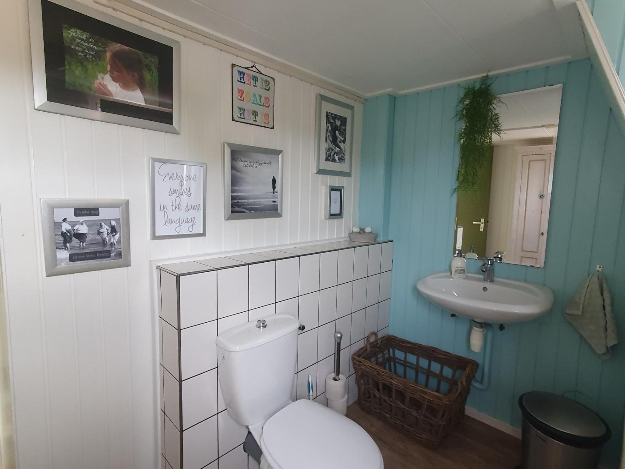 B&B De Wadvaarder Midsland Exteriér fotografie